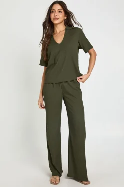 Ensemble Coordonné Haut Texturé À Col Et Pantalon Droit