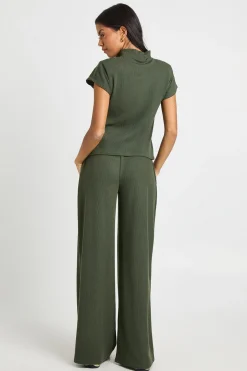 Ensemble Coordonné Pantalon et Haut Col Montant Manches Courtes Tissu Froissé