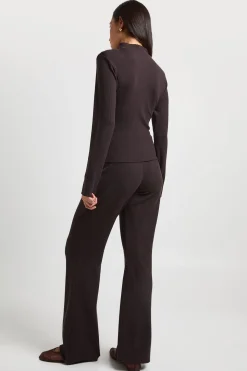 Ensemble Coordonné Pantalon Et Haut À Col Montant Manches Longues Texture Crêpée