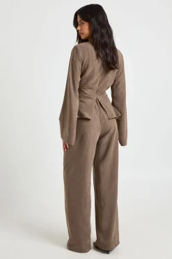 Ensemble Coordonné Pantalon Évasé Et Manches Évasées À Fronces Effet Peau De Pêche