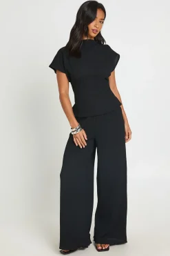 Ensemble Coordonné Petite Haut À Dos Noué Et Pantalon Large En Tissu Froissé