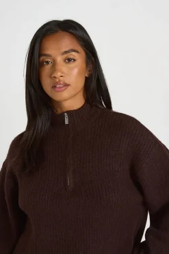Ensemble Coordonné Petite Synthétiquell Col Zippé Maille Épaisse Et Jupe Longue
