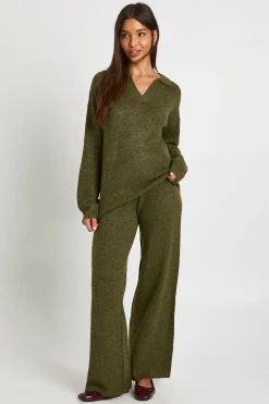 Ensemble coordonné pull en maille super doux à col en V et pantalon à jambes droites