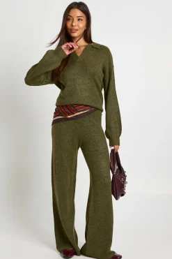 Ensemble coordonné pull en maille super doux à col en V et pantalon à jambes droites