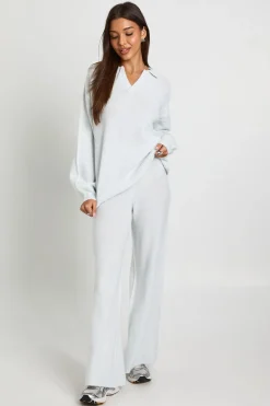 boohoo Ensemble coordonné pull en maille super douce à col en V et pantalon à jambe droite<Femme Pulls Et Gilets|Toutes Les Mailles