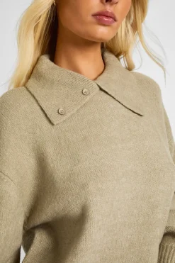 Ensemble coordonné : pull surdimensionné en maille avec détail de col en maille épaisse et pantalon à jambes larges