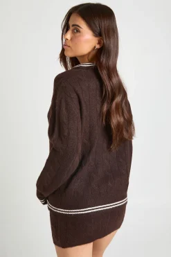 Ensemble Coordonné Synthétiquell Maille Torsadée Col Polo Et Mini-jupe