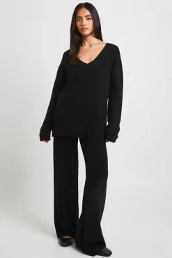 Ensemble Coordonné Synthétiquell Col V À Poignets Boutonnés Et Pantalon Large