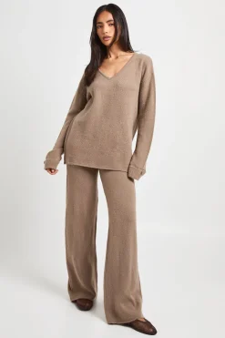 Ensemble Coordonné Synthétiquell Col V À Poignets Boutonnés Et Pantalon Large