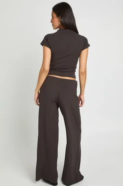 Ensemble Coordonné T-shirt Côtelé Ultra-doux Et Pantalon Large À Taille Repliée