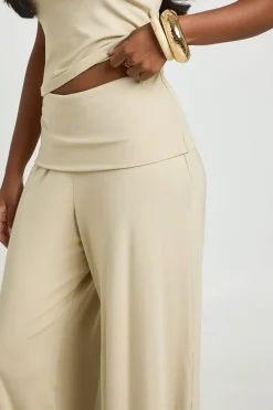 boohoo Ensemble Coordonné T-shirt Côtelé Ultra Doux Et Pantalon Large À Revers<Femme Tons Neutres|Looks De Rentrée