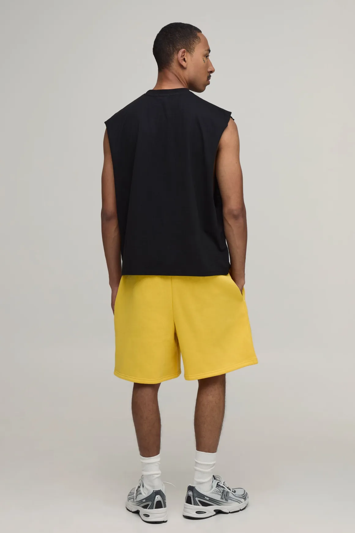 Ensemble Débardeur Oversized Boxy À Emmanchures Basses Et Short Ample Imprimé Homme