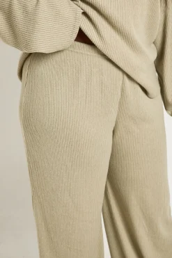 Ensemble De Détente Grande Taille Avec Haut À Manches Longues Froncé Devant Et Pantalon Large