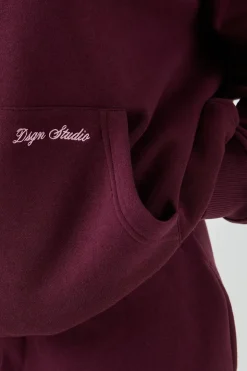 Ensemble de Jogging à Casynthétiqueche DSGN Studio avec Broderie Script