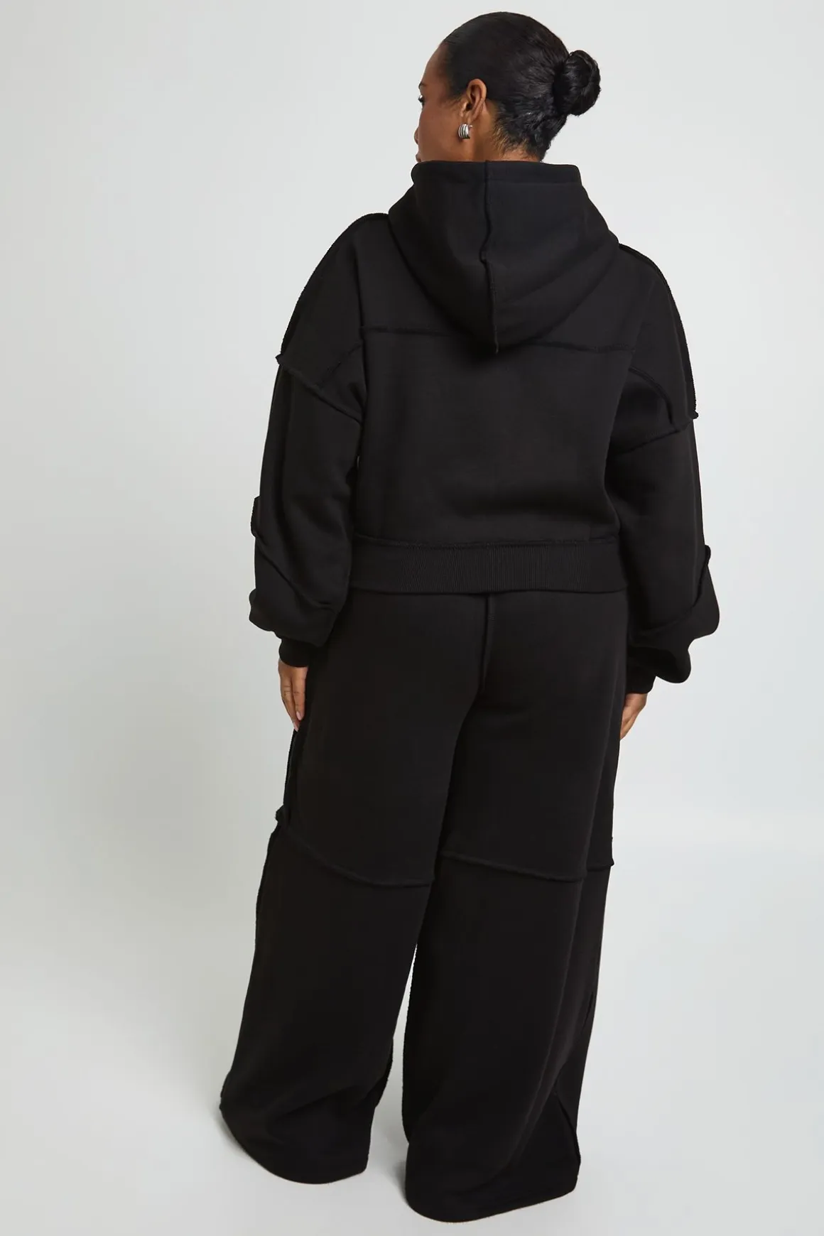 Ensemble De Jogging Droit À Casynthétiqueche Avec Coutures Apparentes
