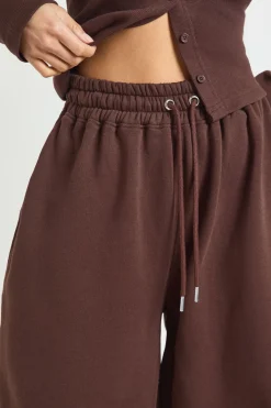 boohoo Ensemble de Jogging Petite Côtelé à Boutons Manches Longues<Femme Looks Chocolat|Survêtements