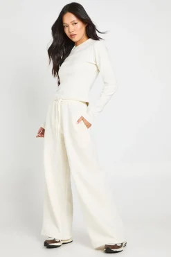 Ensemble De Jogging Petite Taille Haut À Manches Longues Col Rond Et Pantalon Droit
