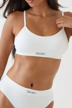 Ensemble De Lingerie Bralette Col Arrondi Et Culotte Sans Couture Dsgn Studio