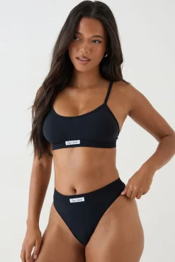 Ensemble De Lingerie DSGN Studio Avec Bralette Sans Coutures À Encolure Arrondie Et String