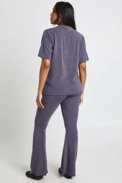 boohoo Ensemble De Maternité Coordonné Haut Oversize Et Pantalon Évasé Côtelés Bicolores<Femme Ensembles