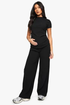 ENSEMBLE DE MATERNITÉ : T-SHIRT FRONCÉ LATÉRAL ET PANTALON À JAMBES LARGES