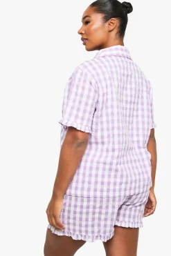 Ensemble de pyjama chemise à volant et pantalon en seersucker à carreaux