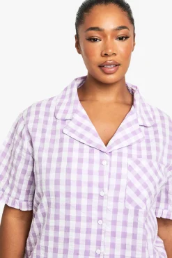 Ensemble de pyjama chemise à volant et pantalon en seersucker à carreaux