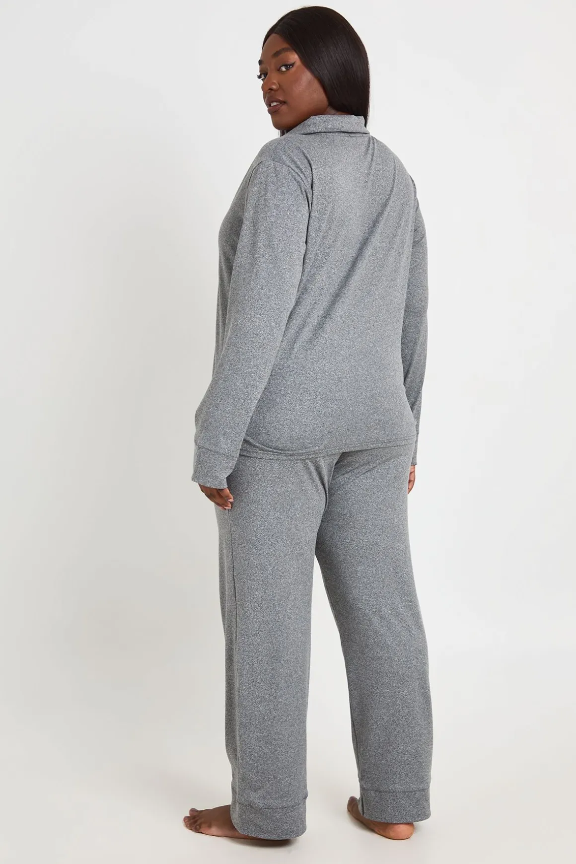 Ensemble De Pyjama Grande Taille Chemise Boutonnée Et Pantalon En Tissu Doux Au Toucher