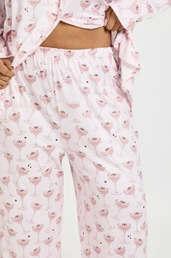 boohoo Ensemble De Pyjama Grande Taille Chemise À Manches Longues Et Pantalon Imprimé Martinis<Femme Pyjamas