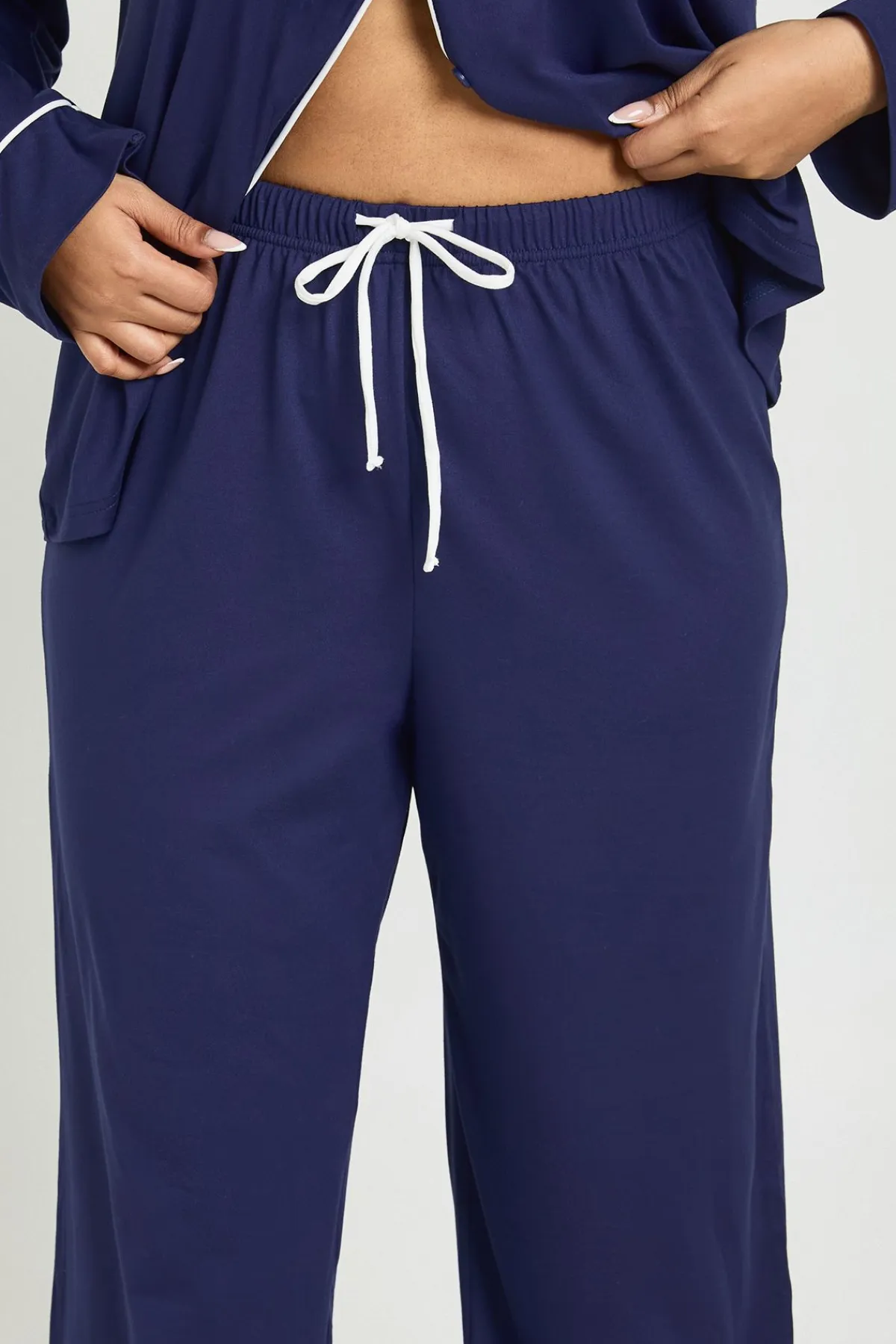 boohoo Ensemble De Pyjama Grande Taille En Jersey Avec Détails Passepoilés, Haut À Manches Longues Et Pantalon<Femme Pyjamas