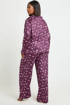 boohoo Ensemble De Pyjama Grande Taille Chemise À Manches Longues Et Pantalon À Imprimé Cœurs<Femme Pyjamas