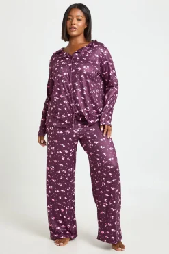 boohoo Ensemble De Pyjama Grande Taille Chemise À Manches Longues Et Pantalon À Imprimé Cœurs<Femme Pyjamas
