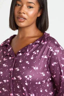 boohoo Ensemble De Pyjama Grande Taille Chemise À Manches Longues Et Pantalon À Imprimé Cœurs<Femme Pyjamas