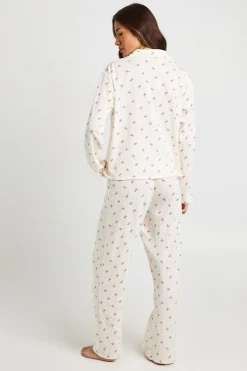 boohoo Ensemble De Pyjama À Manches Longues Chemise Et Pantalon En Pointelle À Imprimé Nœuds<Femme Pyjamas