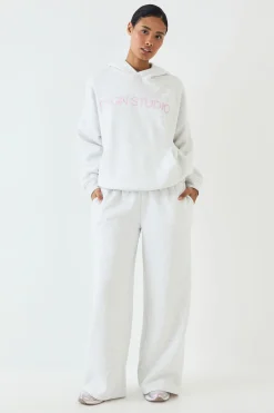 Ensemble De Survêtement À Casynthétiqueche Dsgn Studio