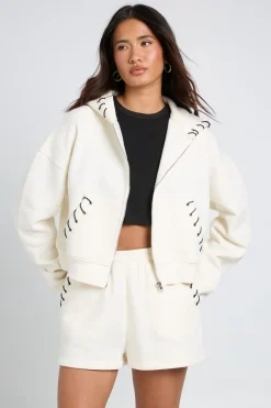 Ensemble De Survêtement Court Avec Sweat À Casynthétiqueche Zippé Et Détails De Couture Contrastée