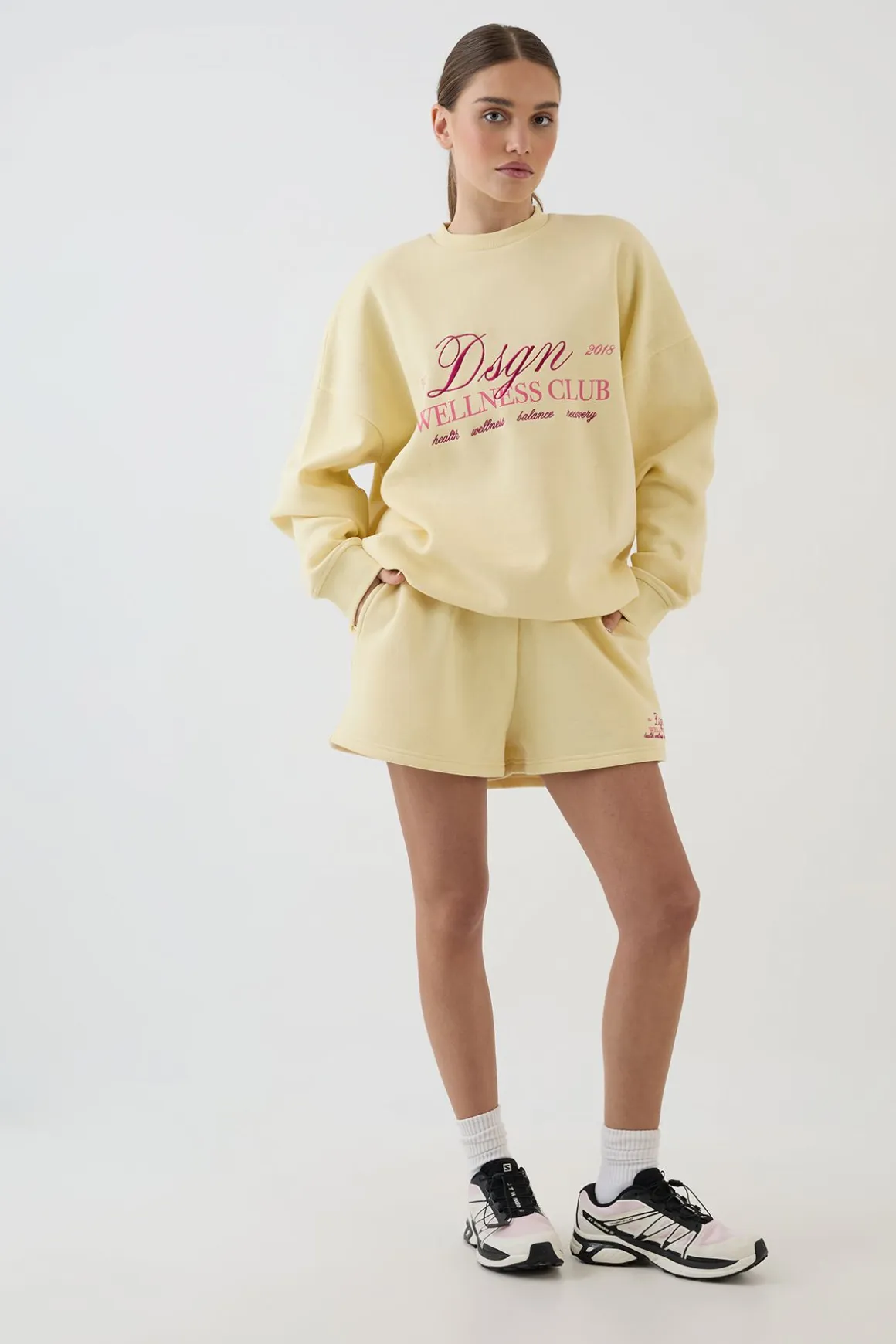 Ensemble De Survêtement Sweat Oversize Et Short Wellness Club Dsgn Studio