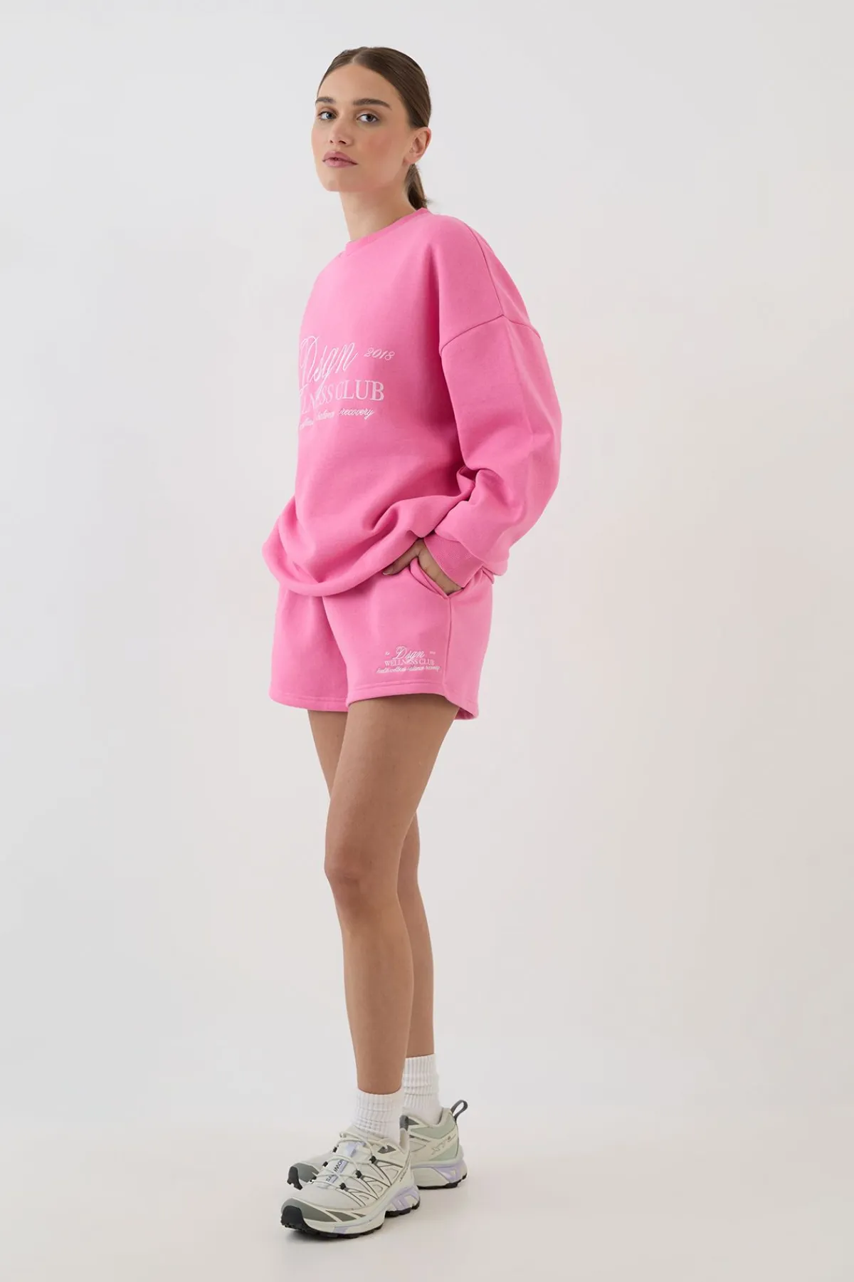 DSGN Studio Ensemble De Survêtement Sweat-shirt Oversize Et Short Wellness Club<Femme Survêtements|Survêtements