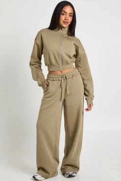 boohoo Ensemble De Survêtement Sweat-shirt Ajusté Col Cheminée Et Jogging Jambes Droites<Femme Survêtements|Survêtements