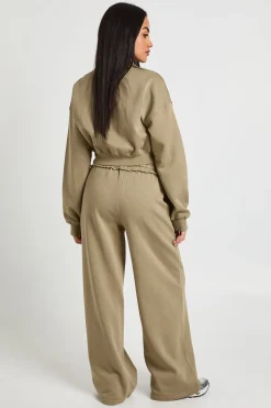 boohoo Ensemble De Survêtement Sweat-shirt Ajusté Col Cheminée Et Jogging Jambes Droites<Femme Survêtements|Survêtements