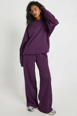 Ensemble de survêtement : sweat à capuche surdimensionné et pantalon jogger à jambes droites avec plis pincés