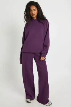 Ensemble de survêtement : sweat à capuche surdimensionné et pantalon jogger à jambes droites avec plis pincés