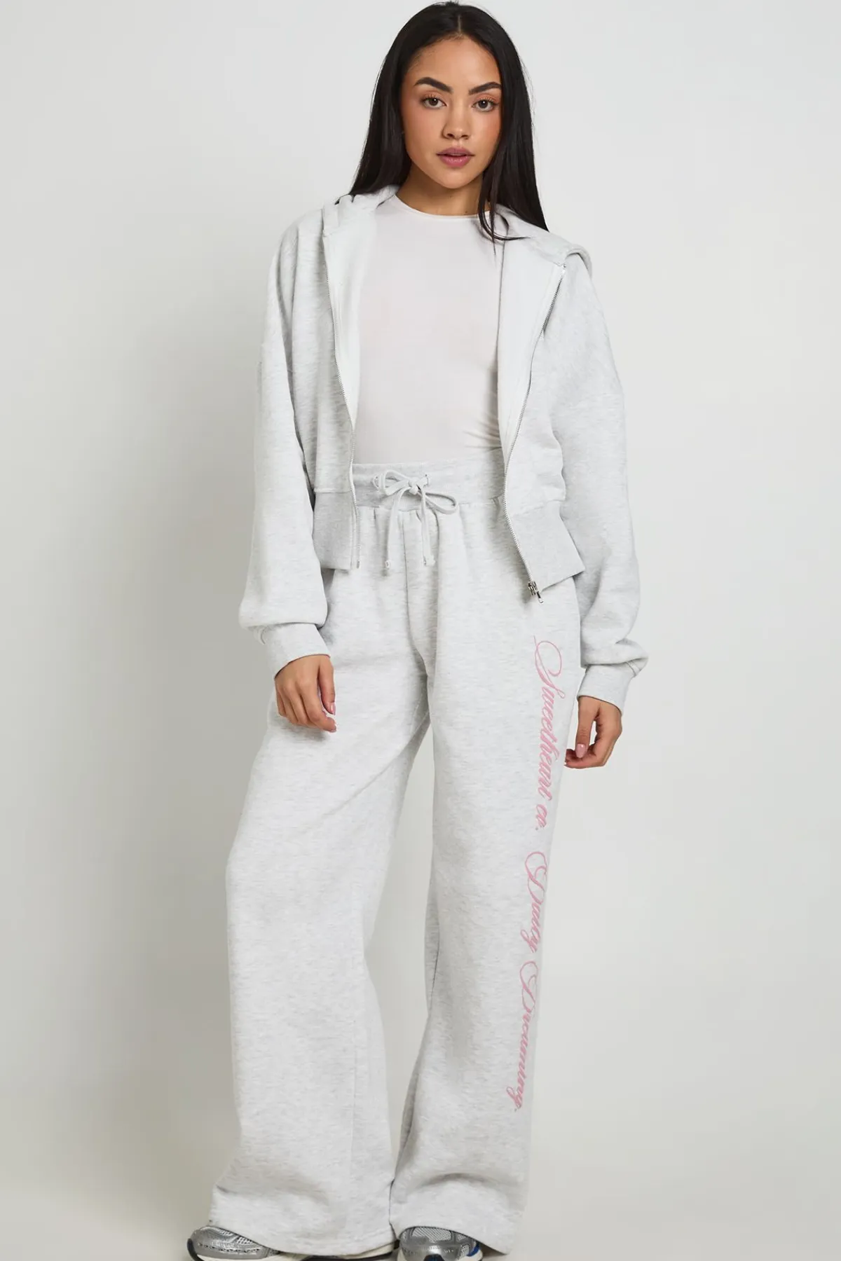 boohoo Ensemble De Survêtement Sweat À Casynthétiqueche Ajusté Zippé Et Jogger Imprimé Cœurs<Femme Survêtements|Survêtements