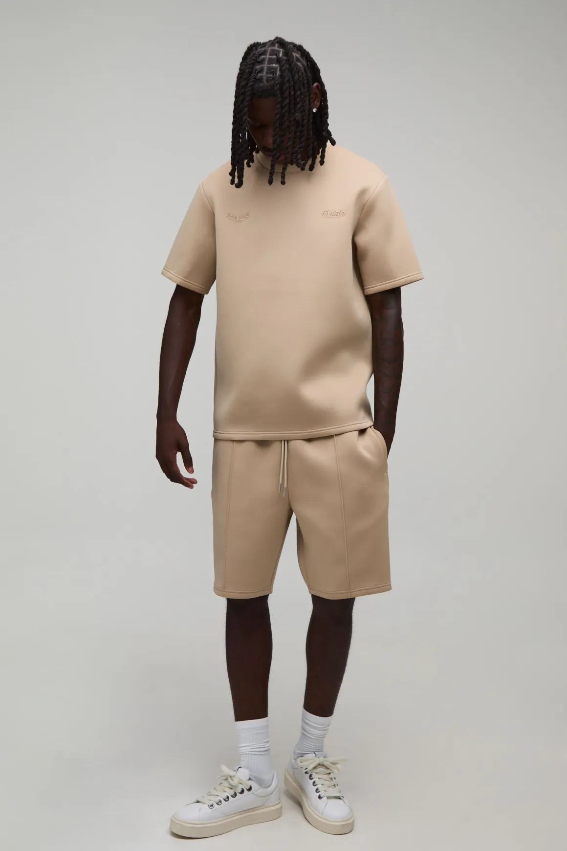 Ensemble Édition Limitée T-shirt Brodé Coupe Regular En Scuba Contrecollé & Short Slim À Pinces