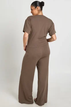 Ensemble Grande Taille Haut Court Taille Cintrée Et Pantalon Large