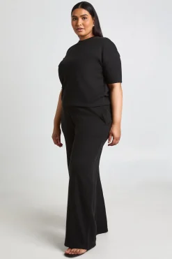 boohoo Ensemble Grande Taille T-shirt Et Pantalon Large À Jambes Évasées En Maille Gaufrée<Femme Ensembles