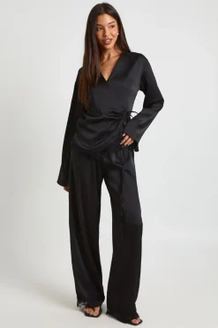 Ensemble Haut Cache-Cœur en Satin à Ourlet en Dentelle