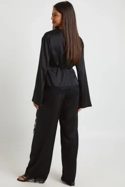 Ensemble Haut Cache-Cœur en Satin à Ourlet en Dentelle
