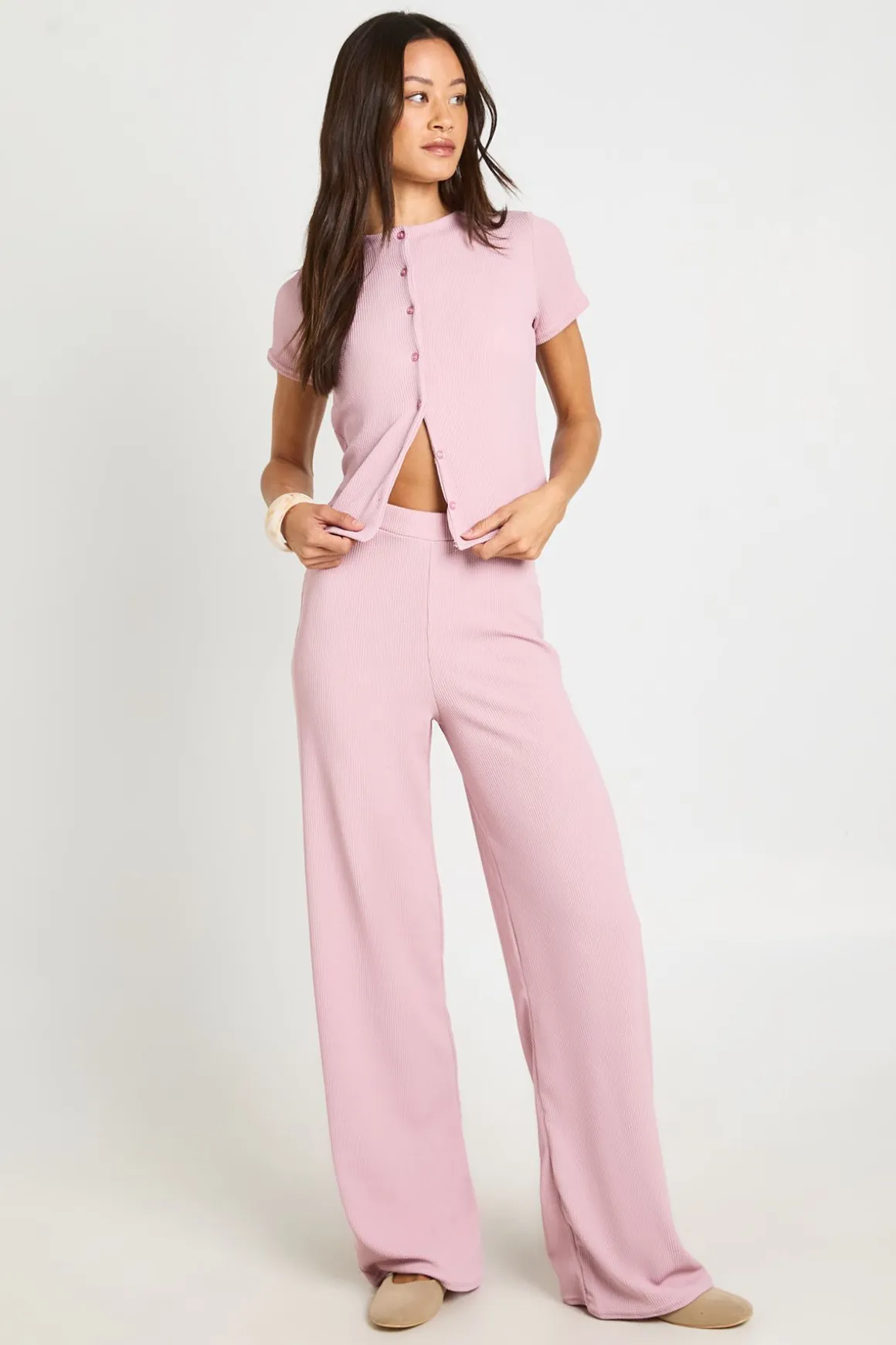 Ensemble Haut Côtelé Froissé À Manches Courtes Avec Boutons Et Pantalon Tall