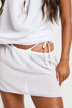 Ensemble Haut De Plage Décolleté Et Mini-jupe Avec Garniture Coquillages